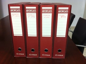 Archivadores con las facturas